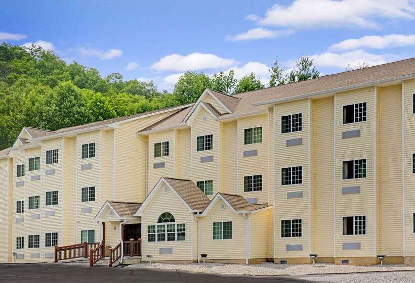 Microtel Inn & Suites By Wyndham Bryson City