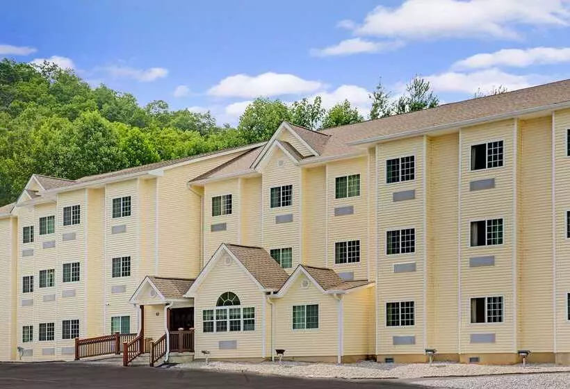Microtel Inn & Suites By Wyndham Bryson City