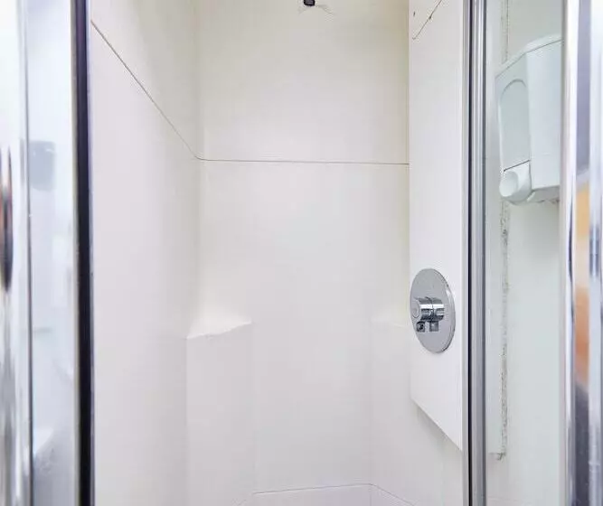 فندق صغير St Christopher S The Inn   London Bridge