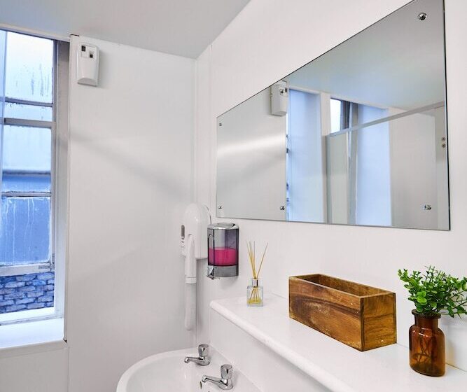 فندق صغير St Christopher S The Inn   London Bridge