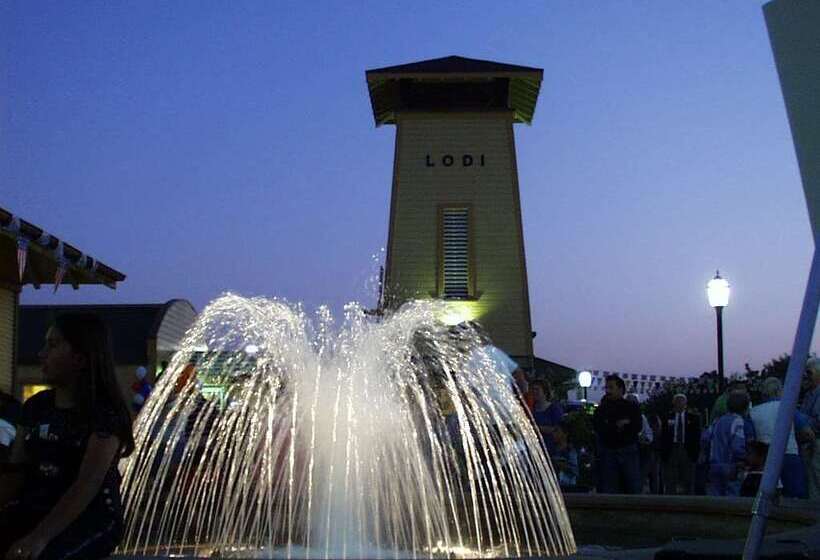 Hampton Inn & Suites Lodi