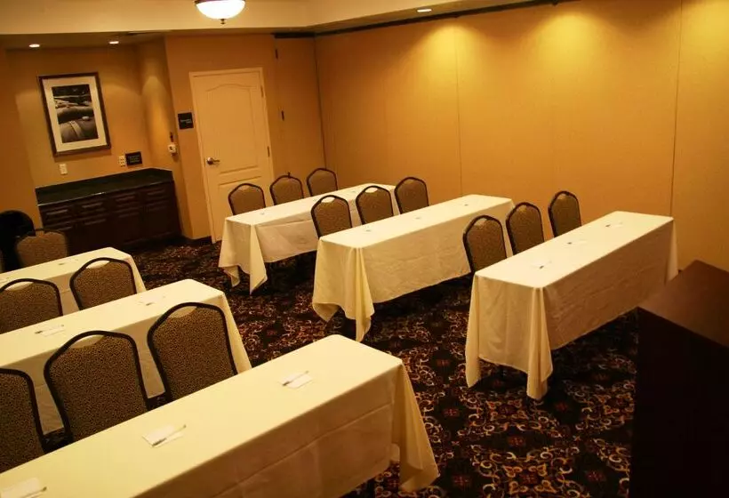 Hampton Inn & Suites Lodi