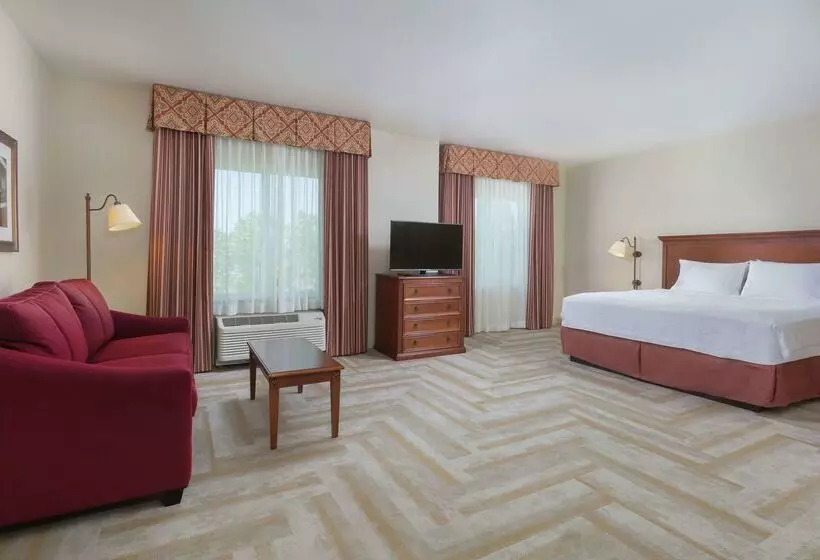 Hampton Inn & Suites Lodi