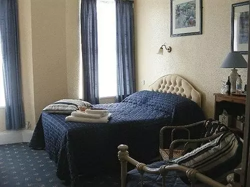 Отель Brooklands Guest House