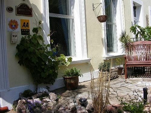 בית מלון כפרי Brooklands Guest House