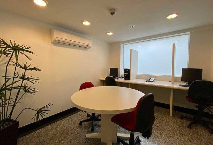 ホテル MX Forum Buenavista