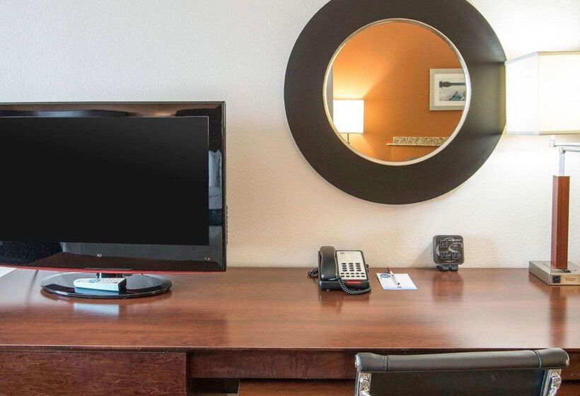 Отель Comfort Suites Waxahachie   Dallas