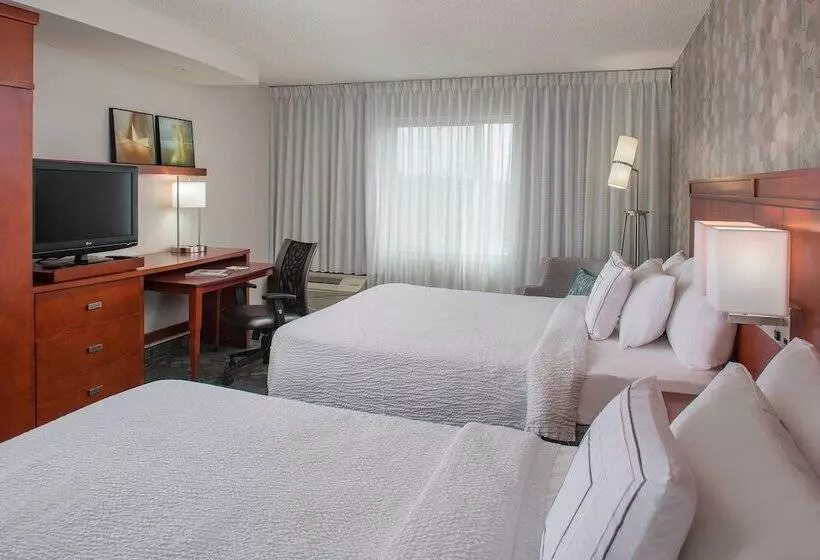 ホテル Courtyard By Marriott Nashville Goodlettsville