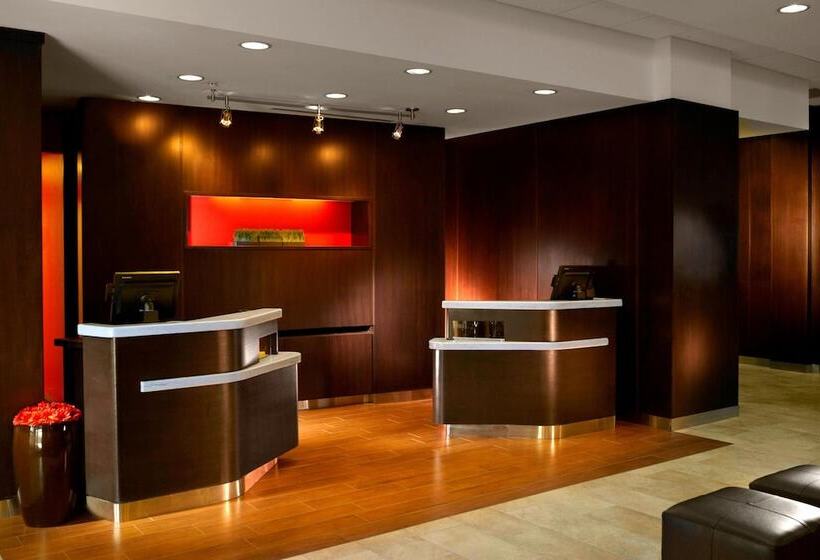 هتل Courtyard By Marriott Nashville Goodlettsville