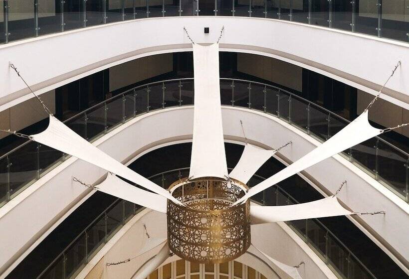 ホテル Crowne Plaza Doha   The Business Park, An Ihg