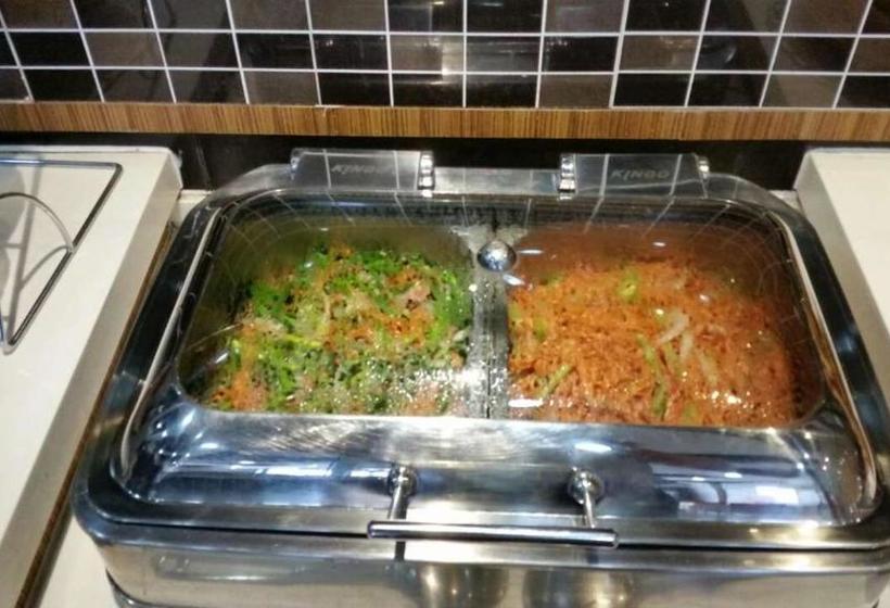 호텔 Greentree Inn Shandong Weihai Shichang Avenue Business