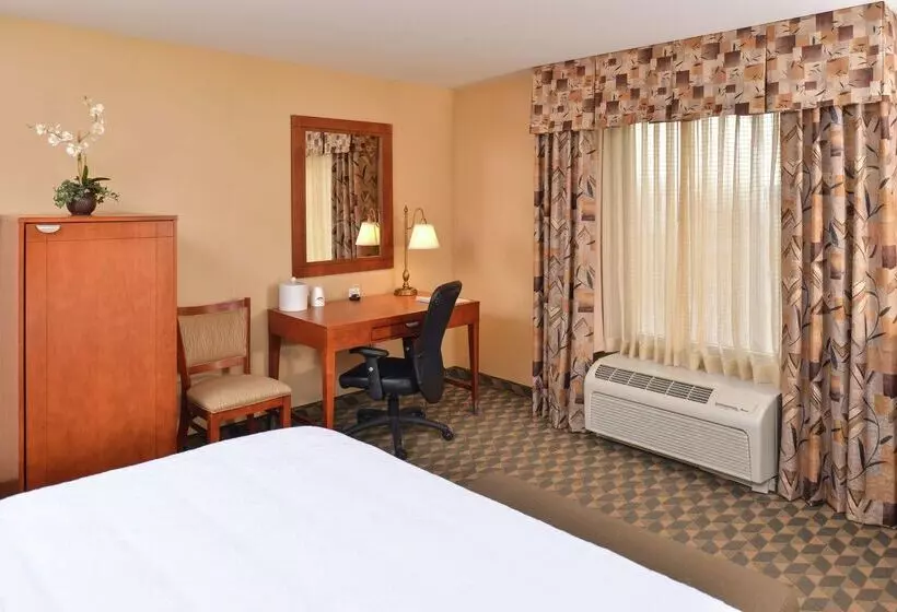 ホテル Hampton Inn Harrison