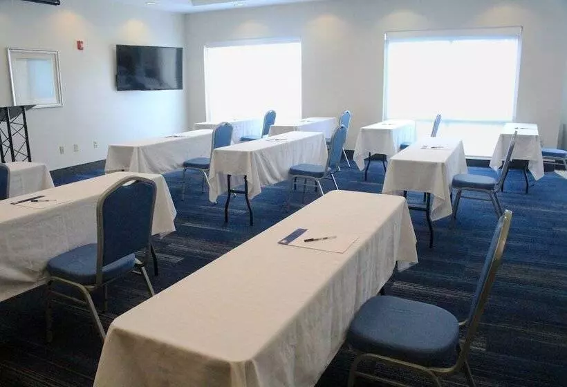 ホテル Holiday Inn Express Leland Wilmington Area, An Ihg