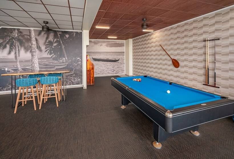 בית מלון כפרי Maui Beach