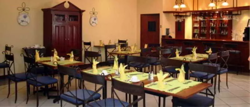 Отель Mirador Plaza