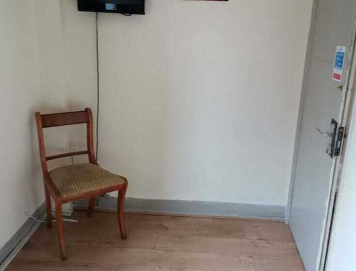 فندق OYO Swan Inn