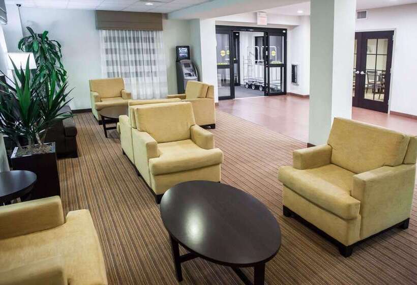 فندق Sleep Inn & Suites Indoor Waterpark