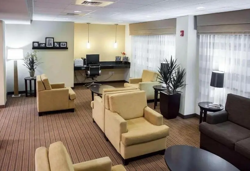 Hotelli Sleep Inn & Suites Indoor Waterpark