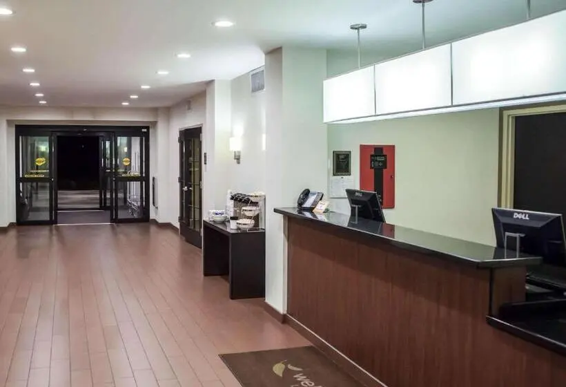 Hotelli Sleep Inn & Suites Indoor Waterpark