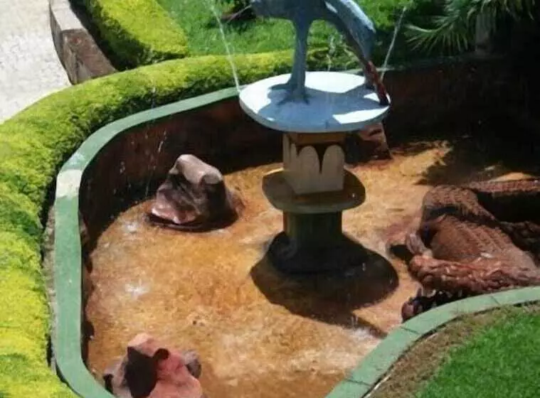 هتل Top Hill Residence Kiriri