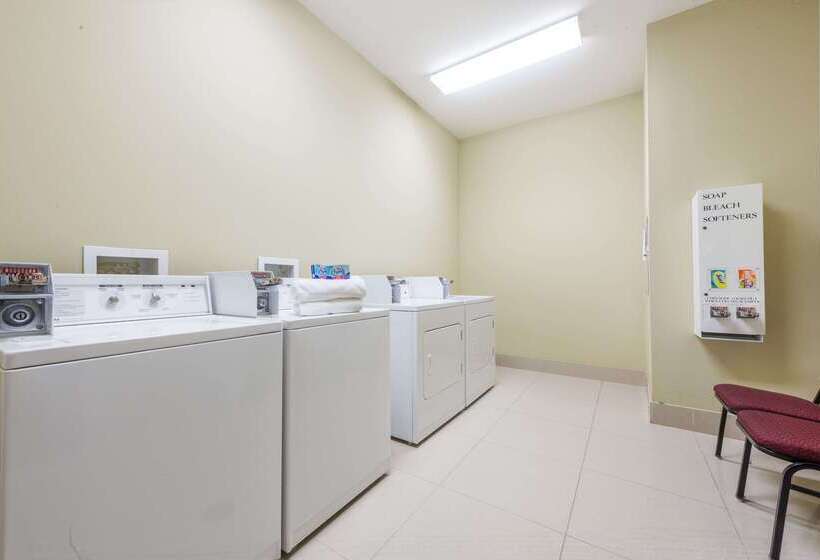 בית מלון כפרי Wingate By Wyndham Lake Charles Casino Area