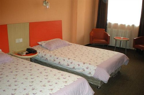 Motel168 Qingdao Railway Station Inn