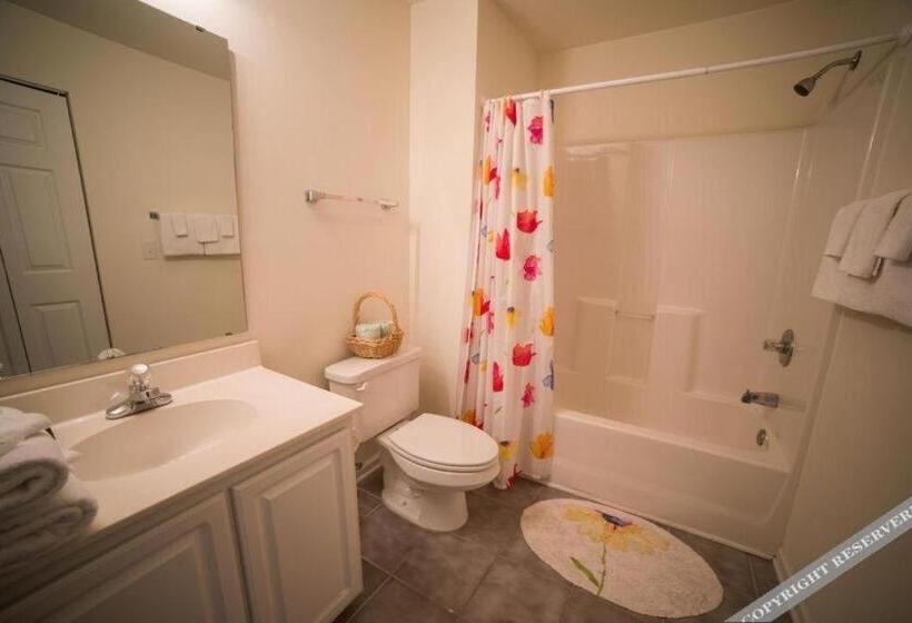 True Blue Golf Resort