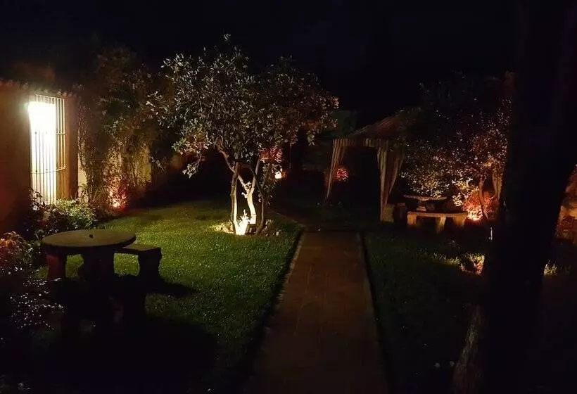 تختخواب و صبحانه La Casa De Don Pedro
