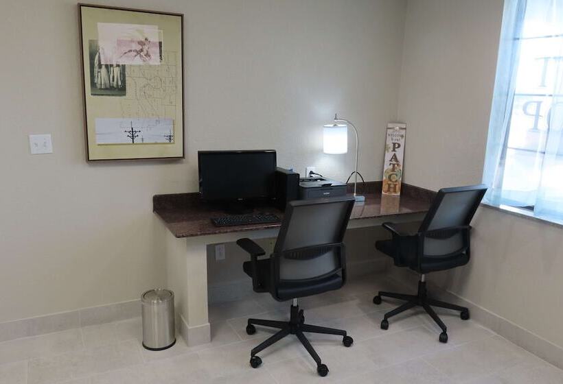 فندق Best Western Prime Inn & Suites