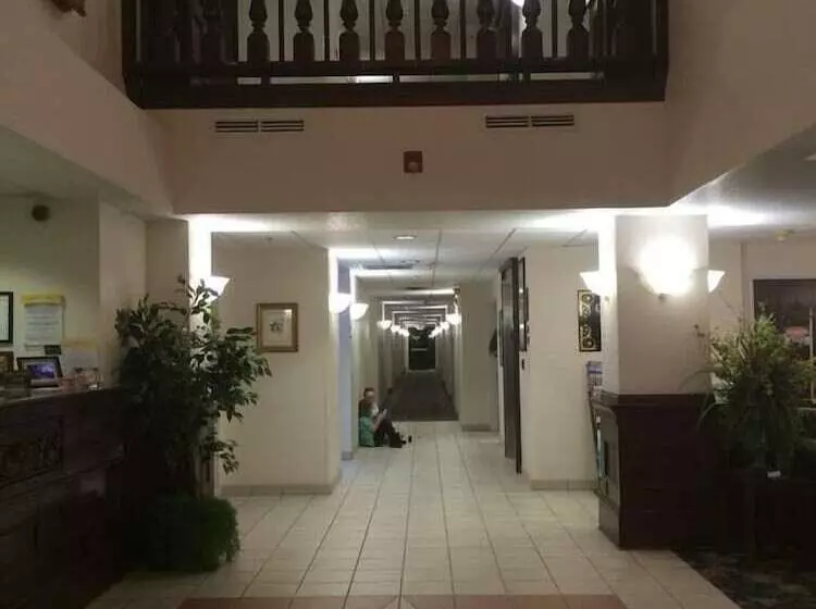 Отель Best Western Prime Inn & Suites