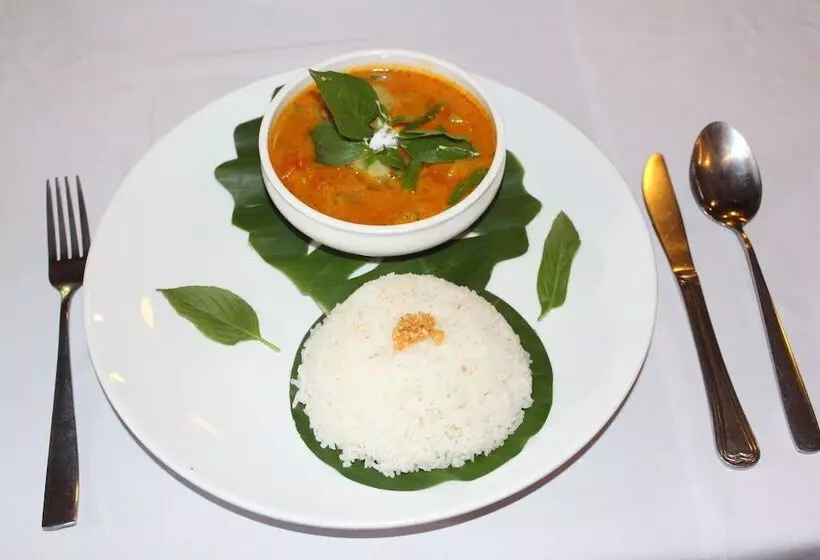 호텔 Central Night