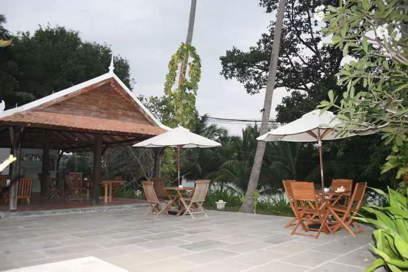 호텔 Central Night