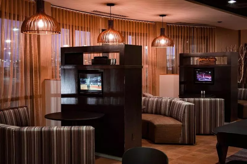 酒店 Courtyard By Marriott Norman