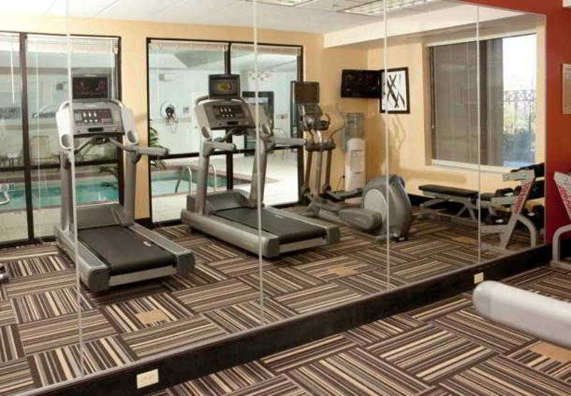 בית מלון כפרי Courtyard By Marriott Norman