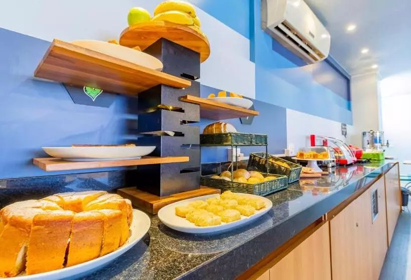 Отель Dan Inn Sao Carlos