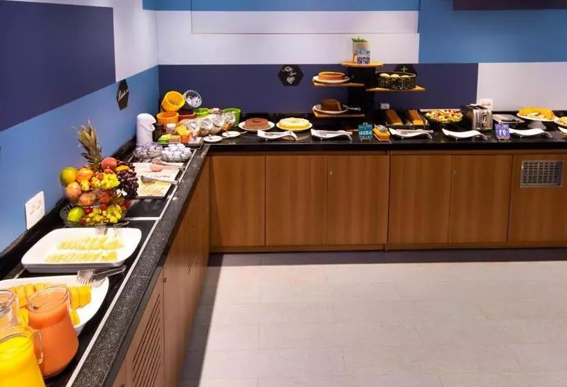 Отель Dan Inn Sao Carlos