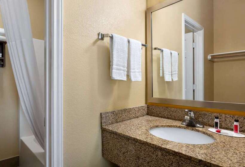 בית מלון כפרי Days Inn By Wyndham Port Aransas Tx