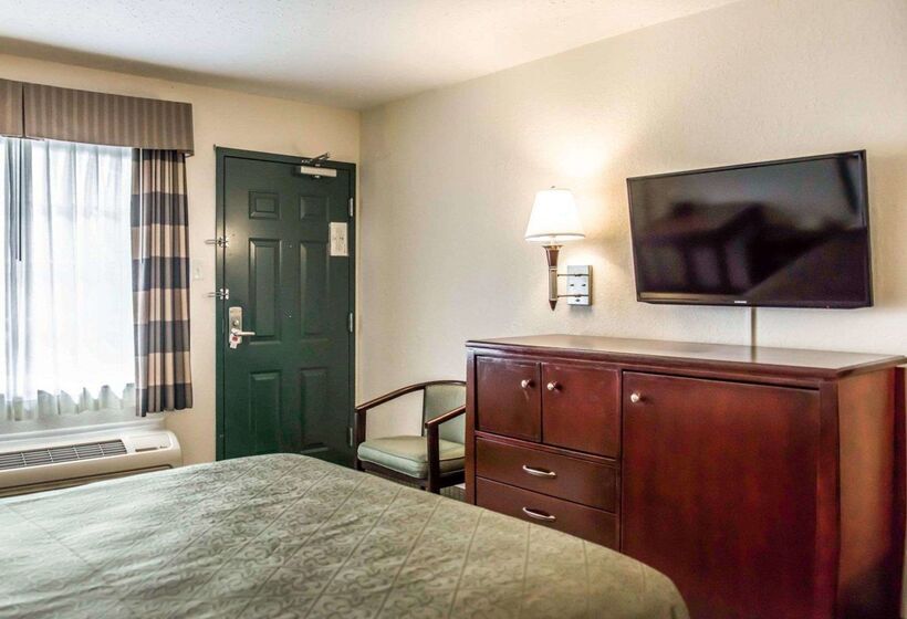 فندق Econo Lodge