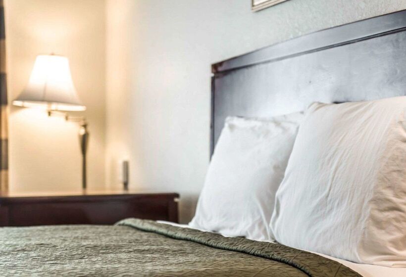 فندق Econo Lodge