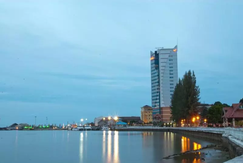 ホテル Felda Residence Kuala Terengganu