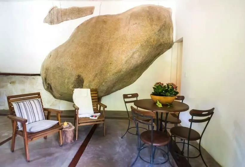 Отель Guest House Ilha Splendor