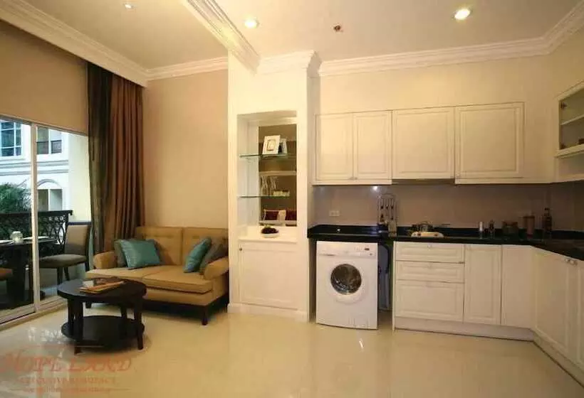 Hope Land Hotel 46/1