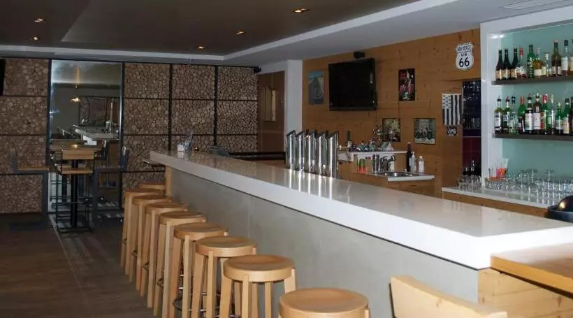 Hotell Hôtel De Ville