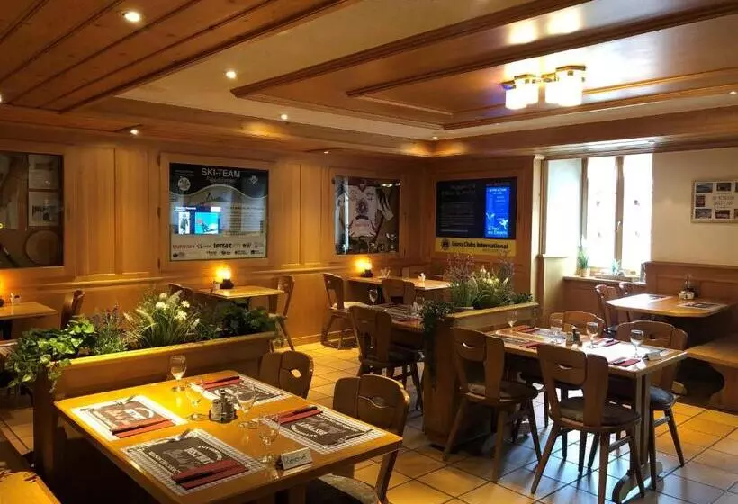 Hotell Hôtel De Ville