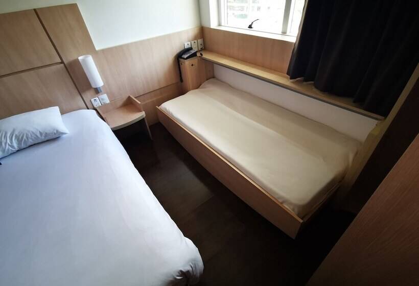 בית מלון כפרי Ibis Bogota Museo