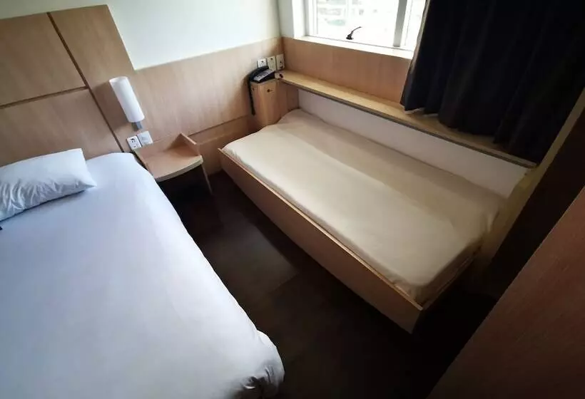 هتل Ibis Bogota Museo