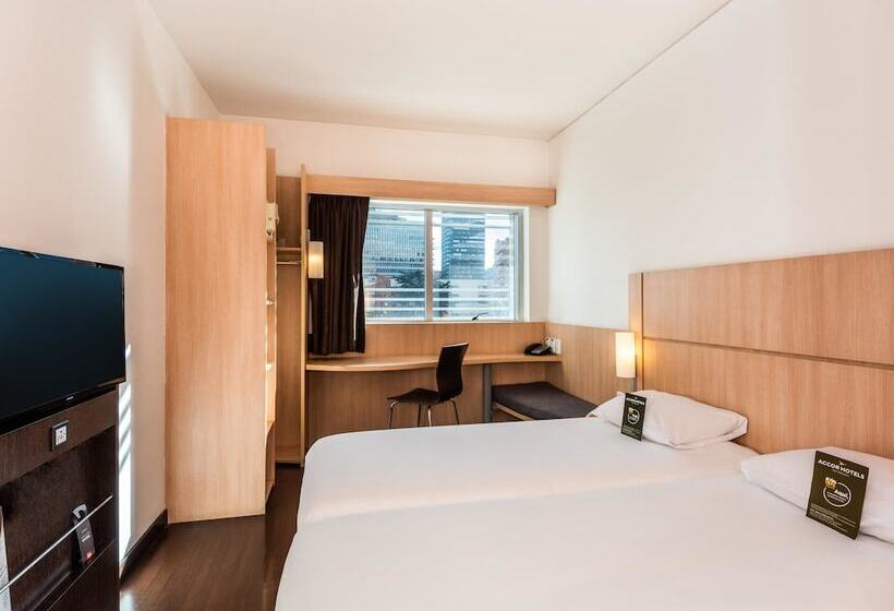 בית מלון כפרי Ibis Bogota Museo