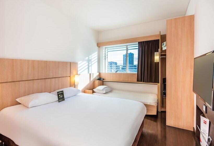 בית מלון כפרי Ibis Bogota Museo