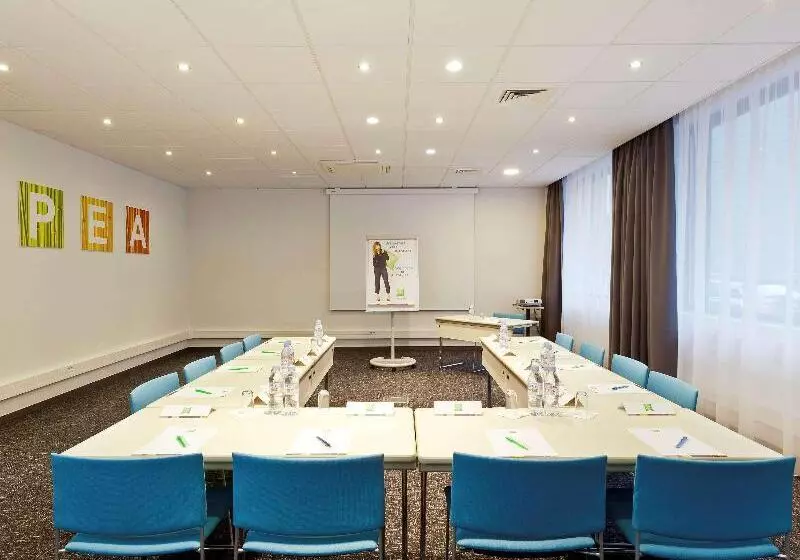 Hotel Ibis Styles Paris Porte Dorleans