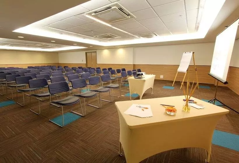 酒店 Intercity Salvador